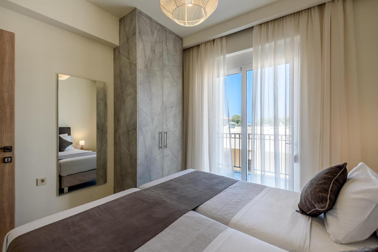 Azure Beach Villas Kissamos Bagian luar foto