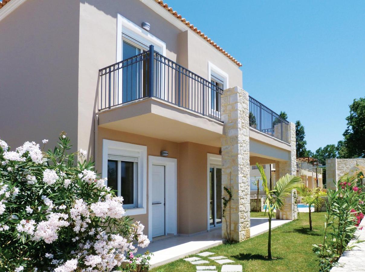 Azure Beach Villas Kissamos Bagian luar foto