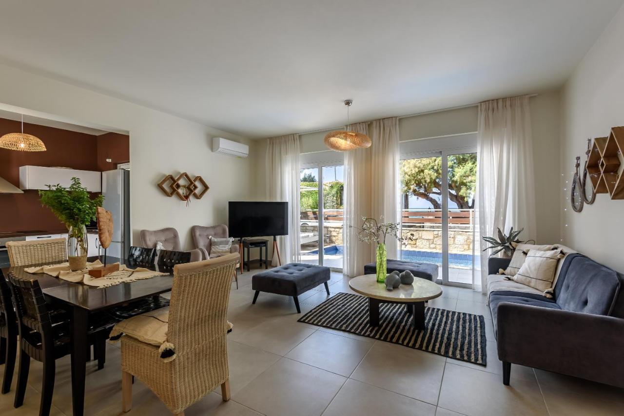 Azure Beach Villas Kissamos Bagian luar foto