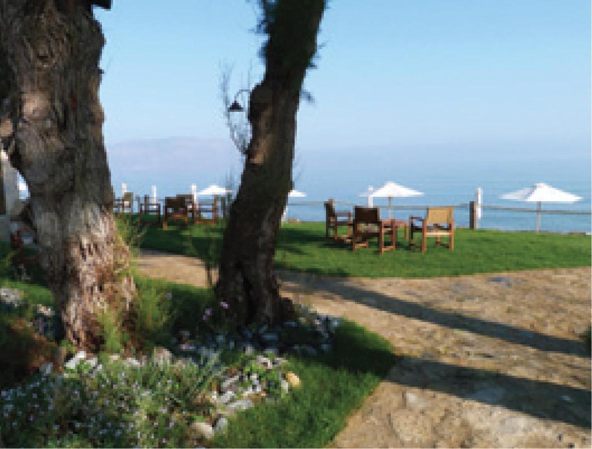 Azure Beach Villas Kissamos Bagian luar foto