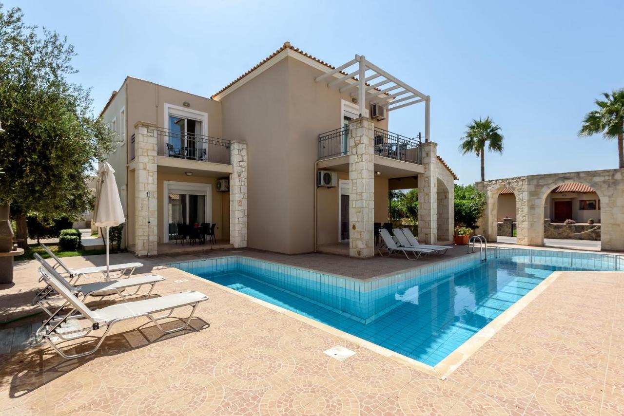 Azure Beach Villas Kissamos Bagian luar foto