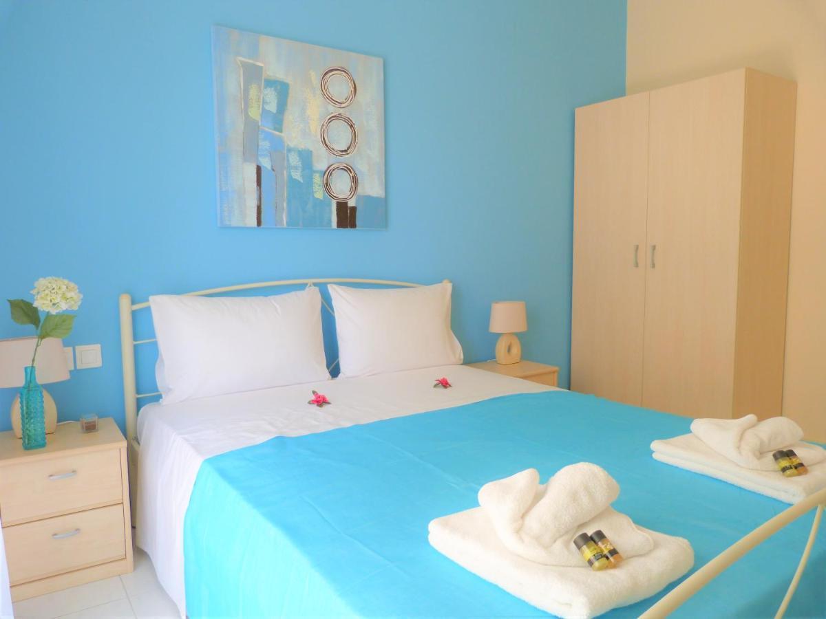 Azure Beach Villas Kissamos Bagian luar foto